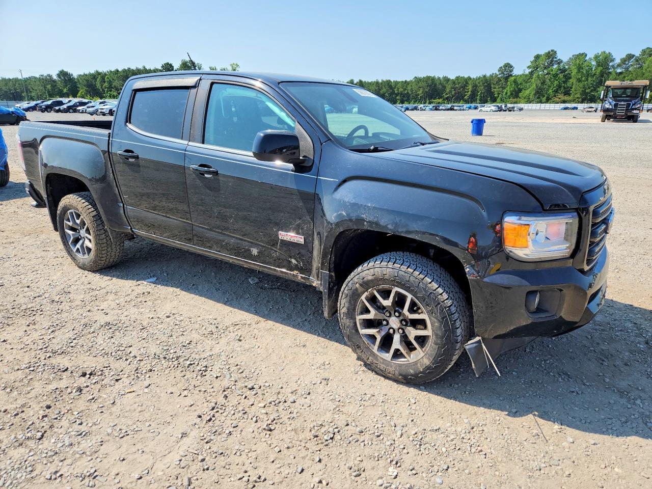 2019 GMC Canyon All Terrain - Image 4