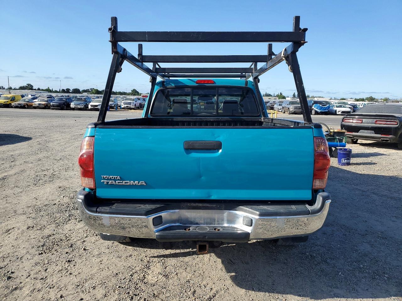 2005 Toyota Tacoma Access Cab - Image 6