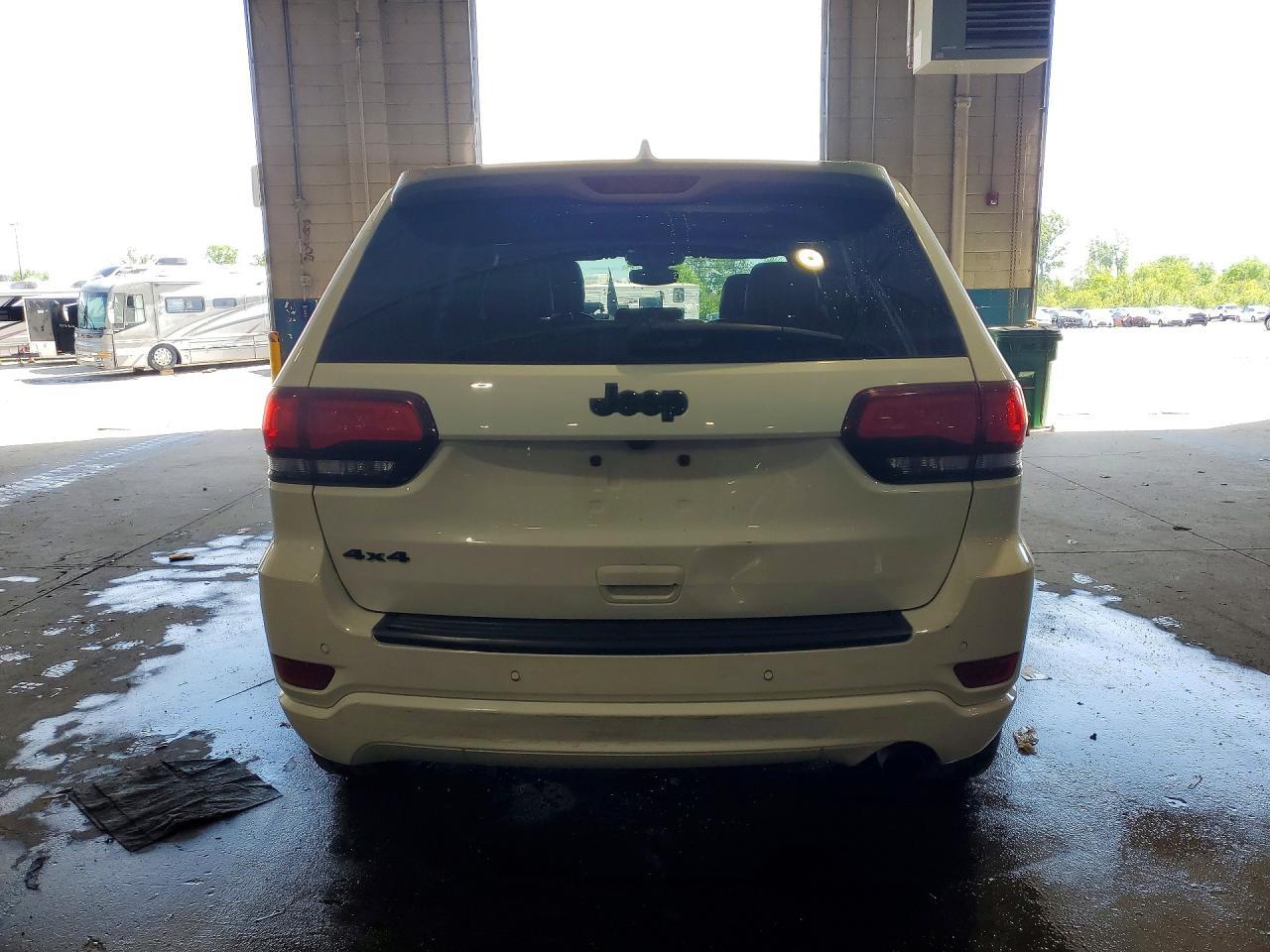 2019 Jeep Grand Cherokee Laredo - Фото 6