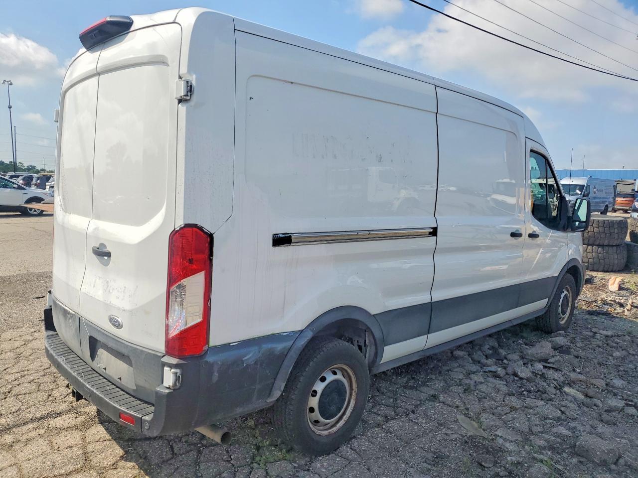 2021 Ford Transit T-250 - Image 3