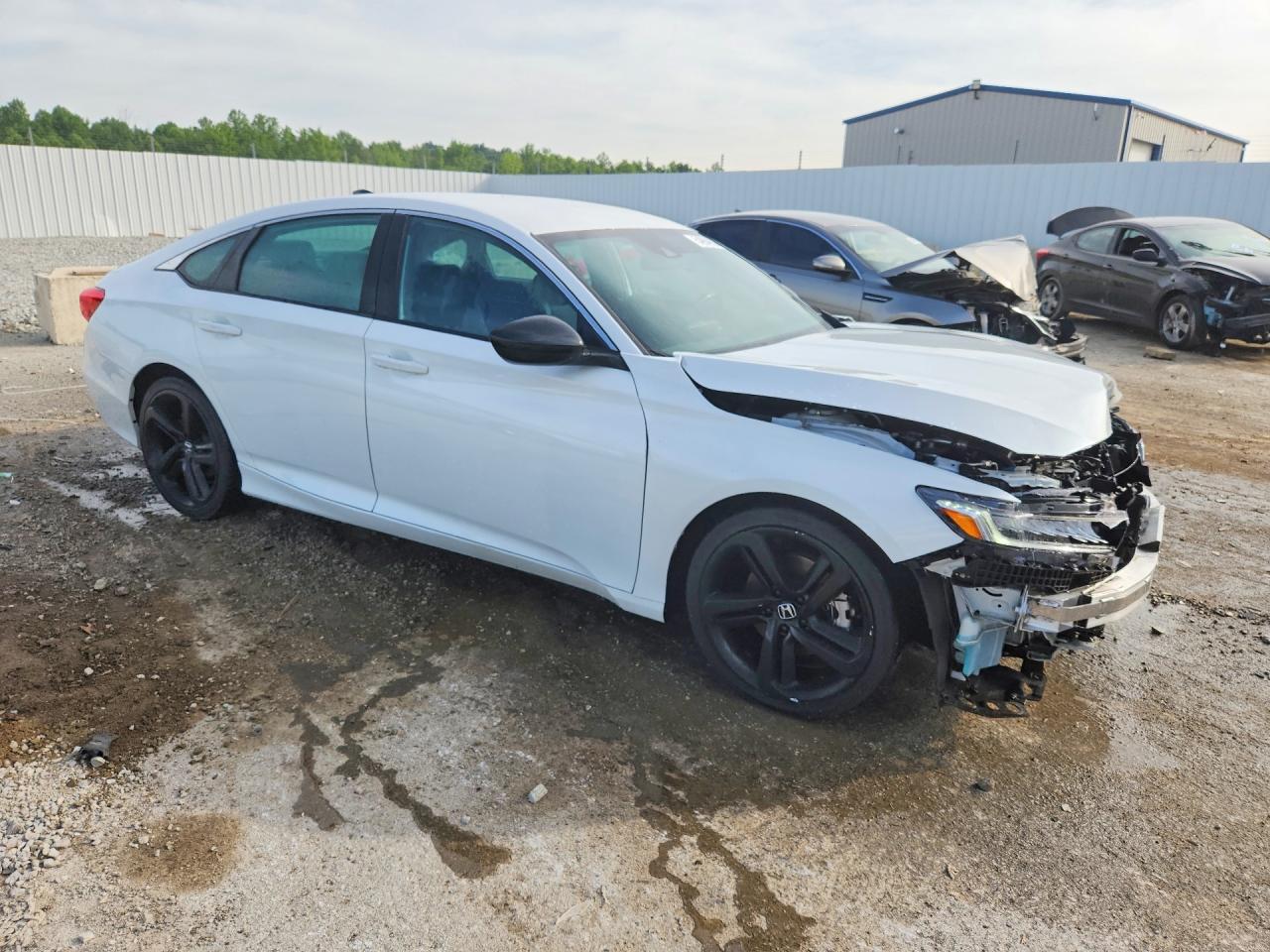 2022 Honda Accord Sport - Image 4