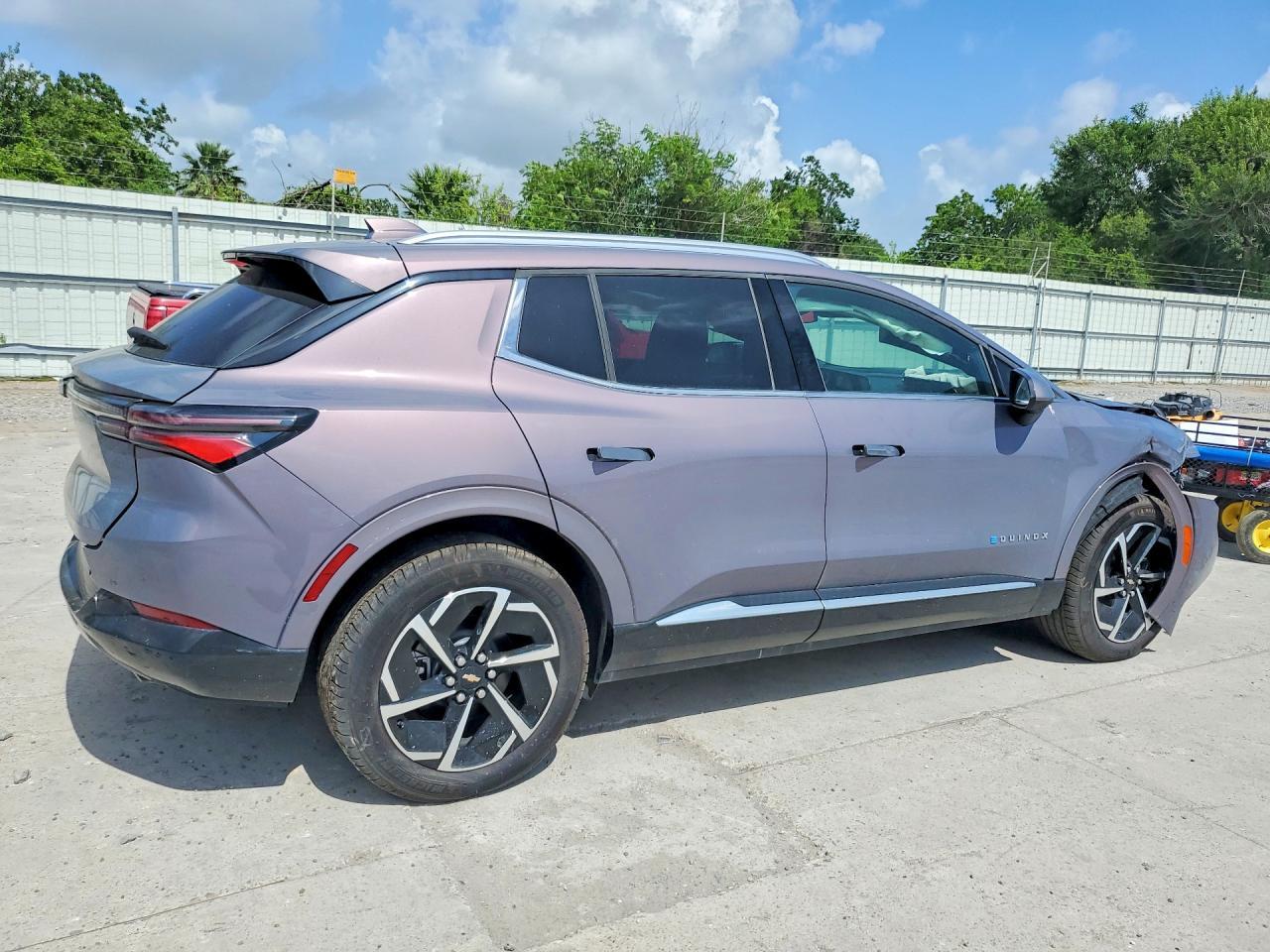 2025 Chevrolet Equinox Lt - Фото 3