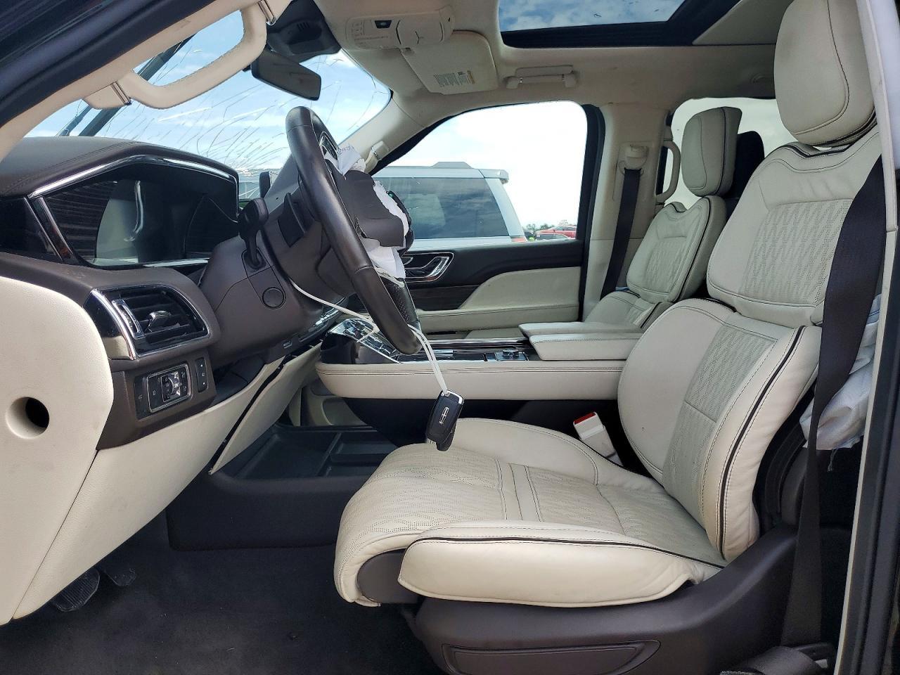 2024 Lincoln Navigator Black Label - Image 7