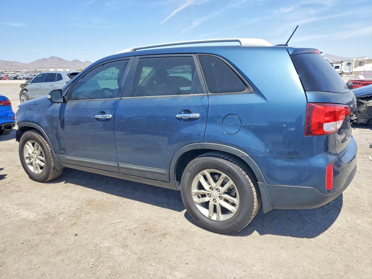 2015 Kia Sorento Lx - Фото 2