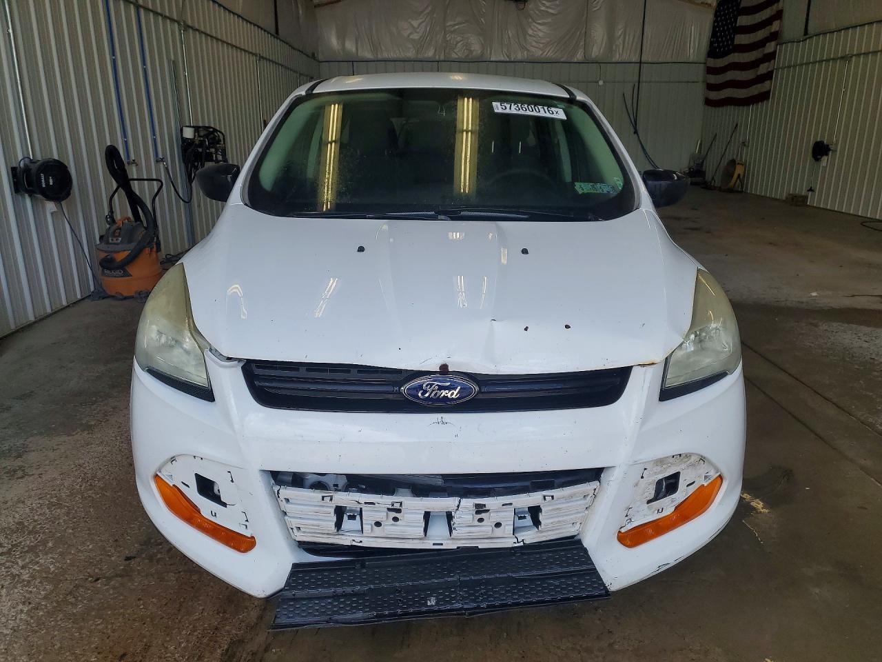 2013 Ford Escape S - Фото 5