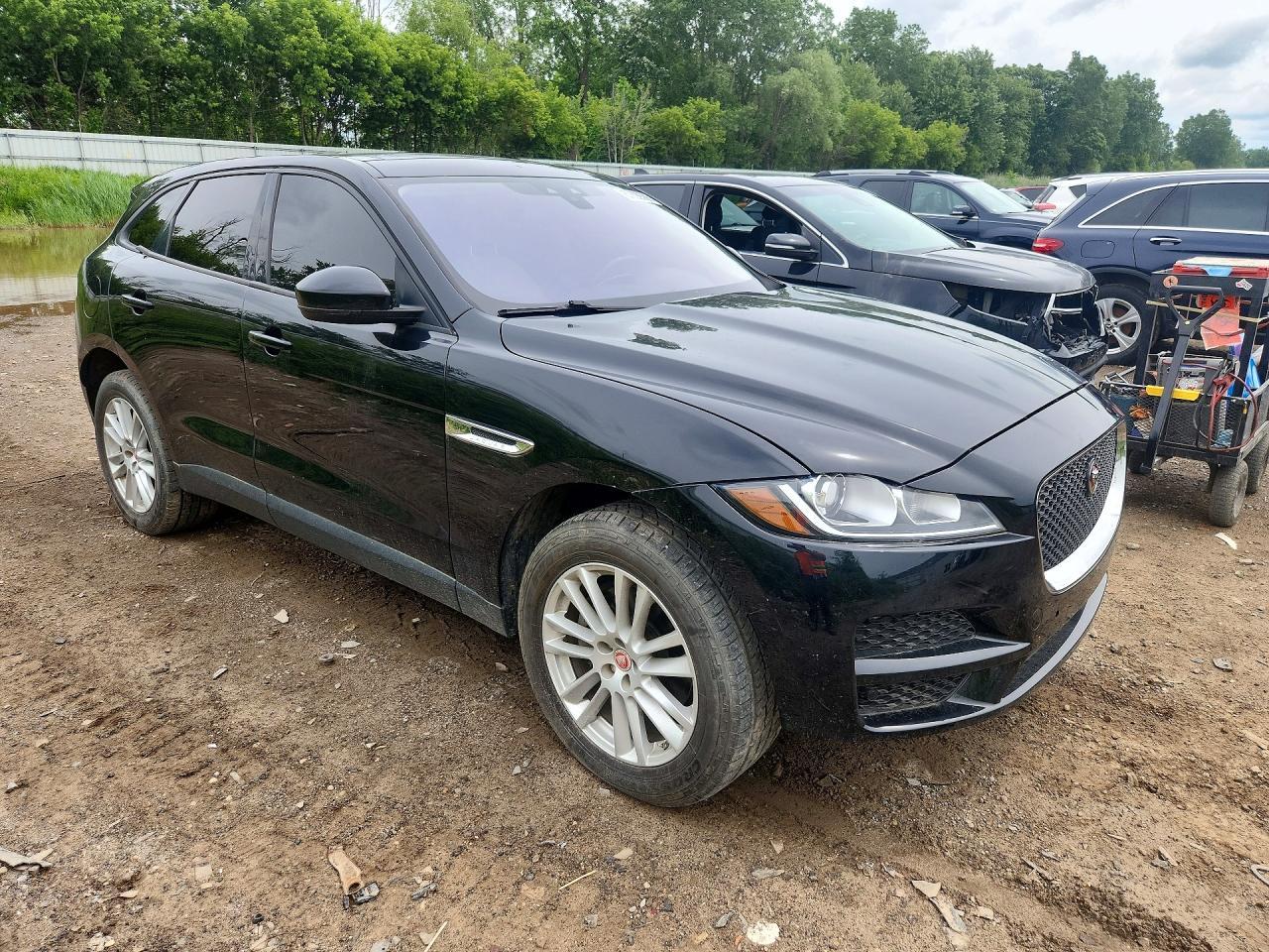 2017 Jaguar F-Pace - Фото 4