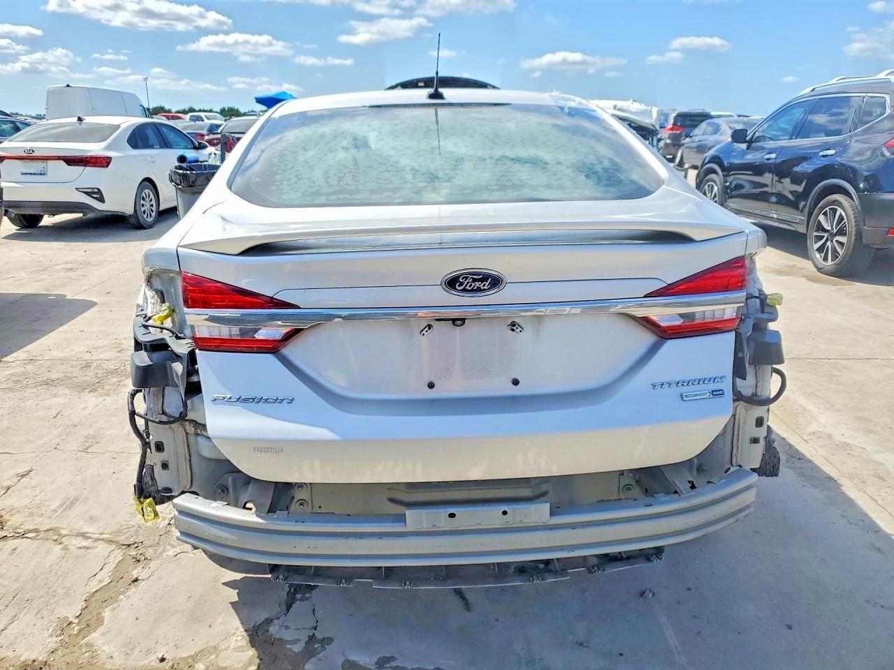 2018 Ford Fusion Titanium - Фото 6