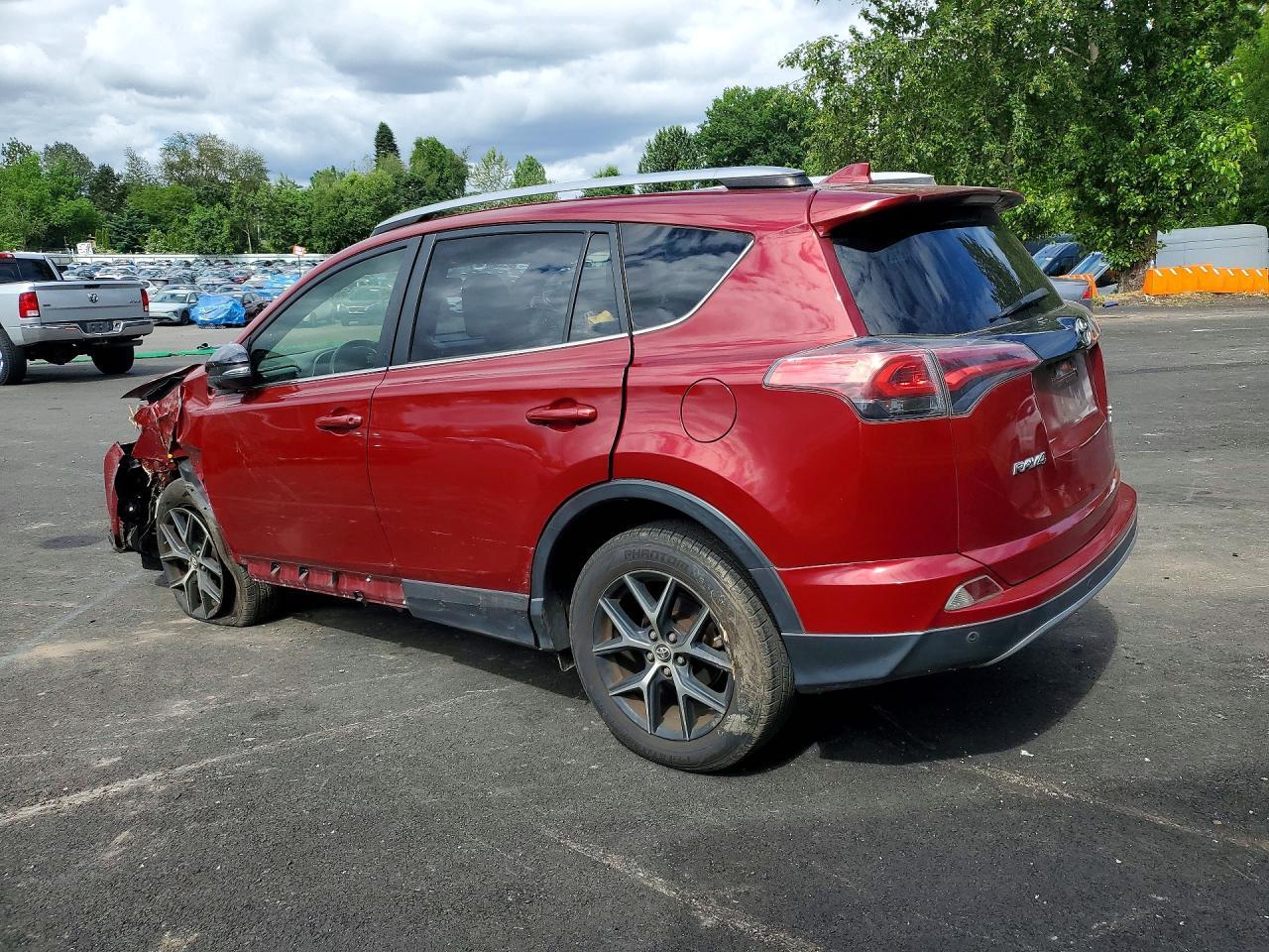 2018 Toyota Rav4 Se - Фото 2