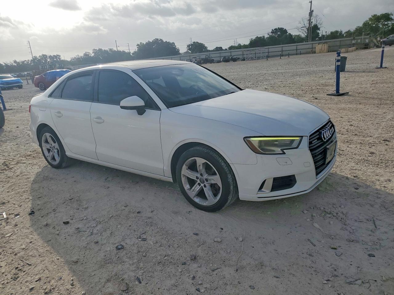 2017 Audi A3 Premium - Image 4