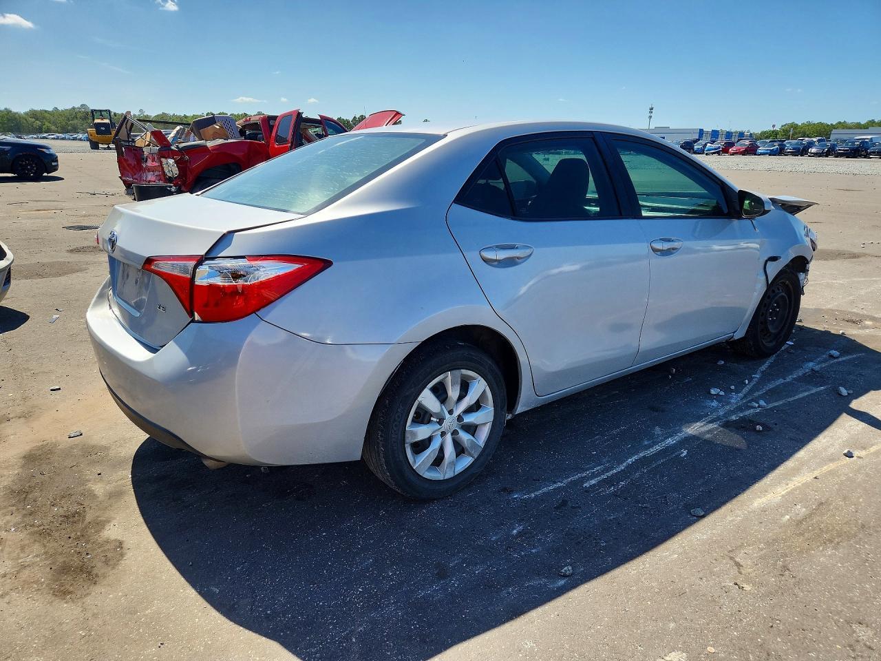 2016 Toyota Corolla Le - Фото 3