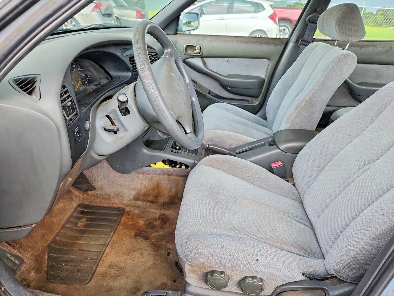 1995 Toyota Camry Le - Фото 7