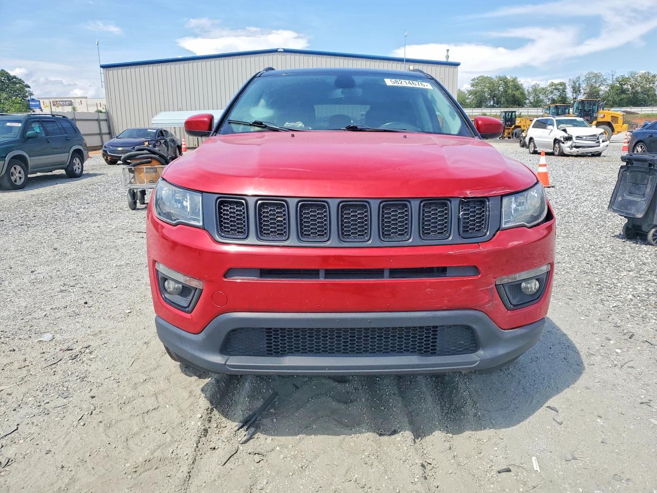 2019 Jeep Compass Latitude - Image 5