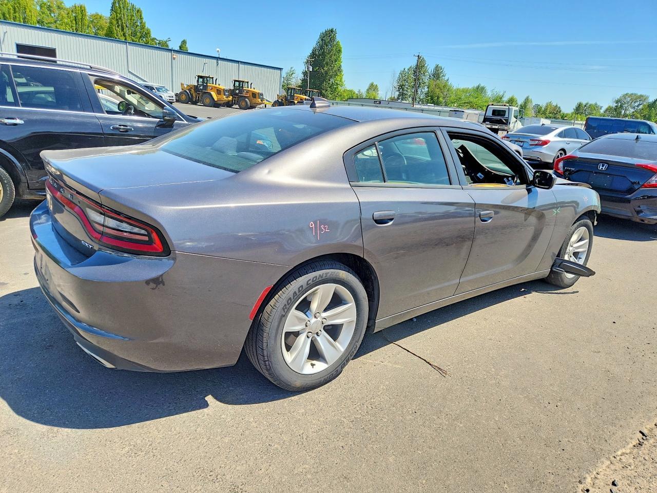 2017 Dodge Charger Sxt - Image 3