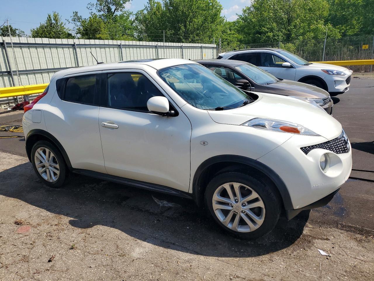 2014 Nissan Juke Sv - Image 4