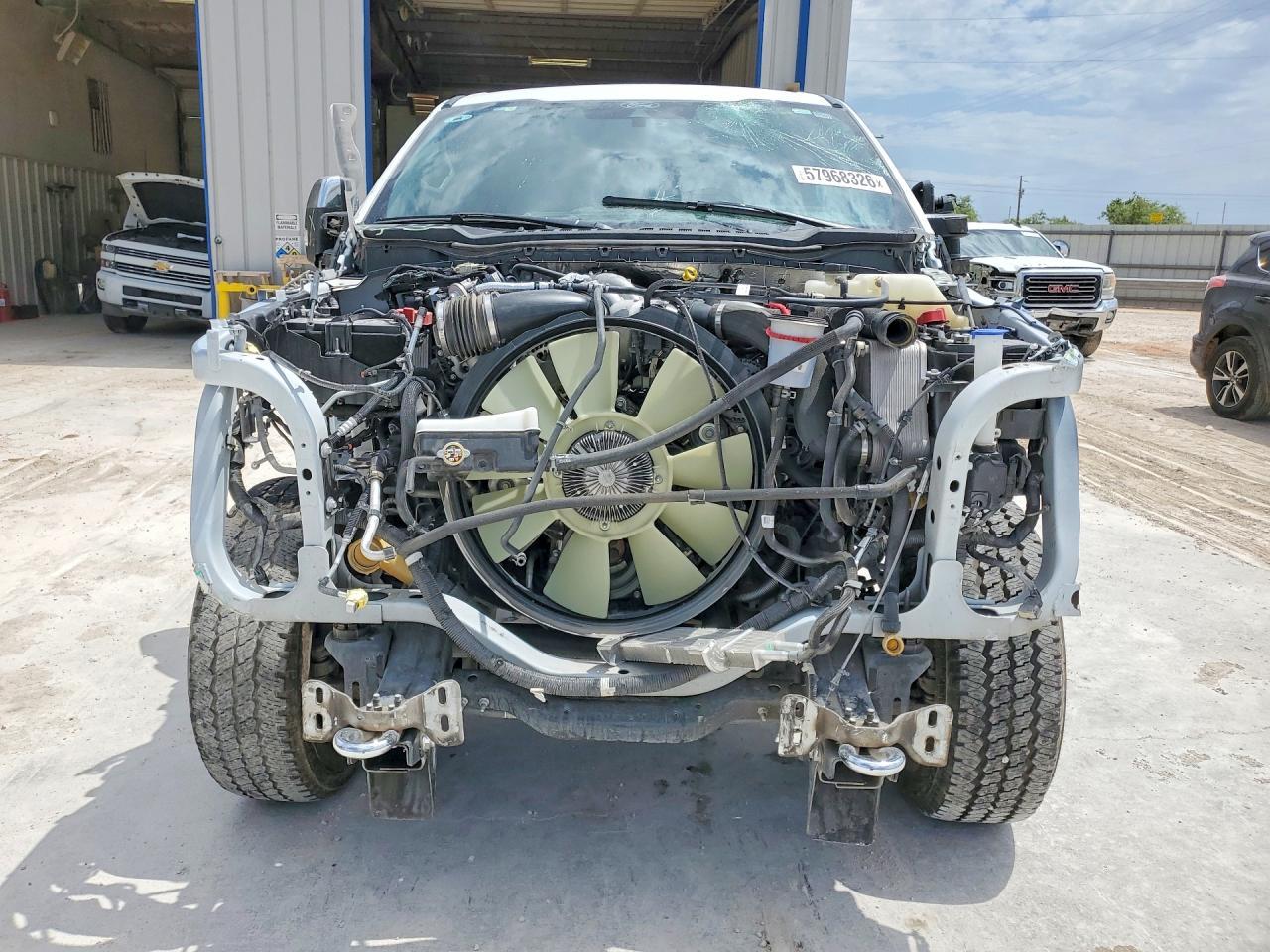 2024 Ford F250 Super Duty - Фото 5