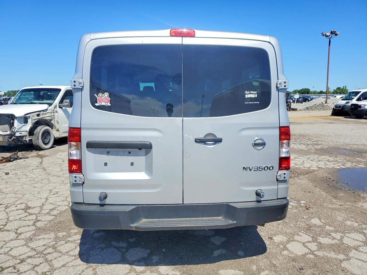 2020 Nissan Nv 3500 Hd S - Image 6