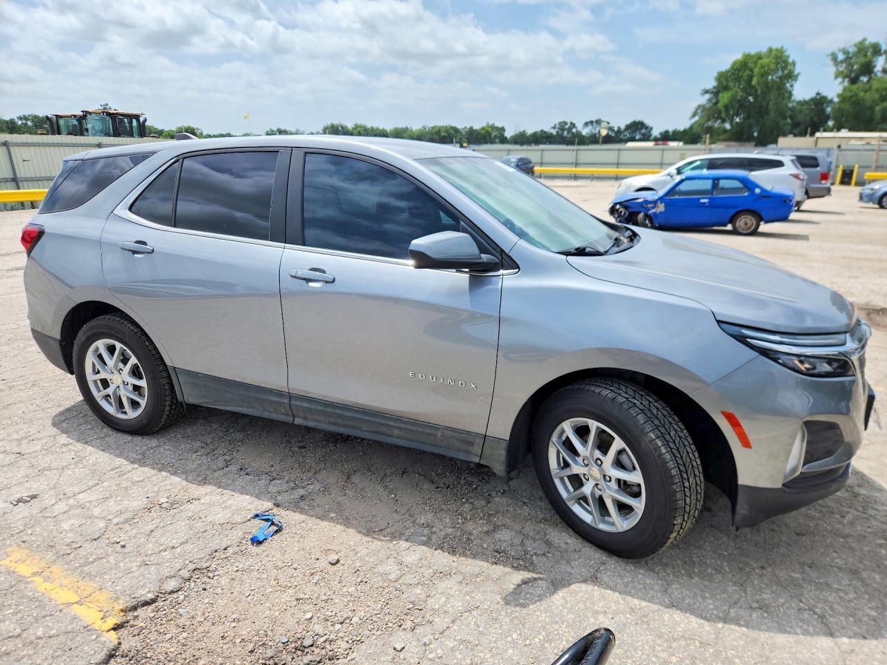 2023 Chevrolet Equinox Lt - Image 4