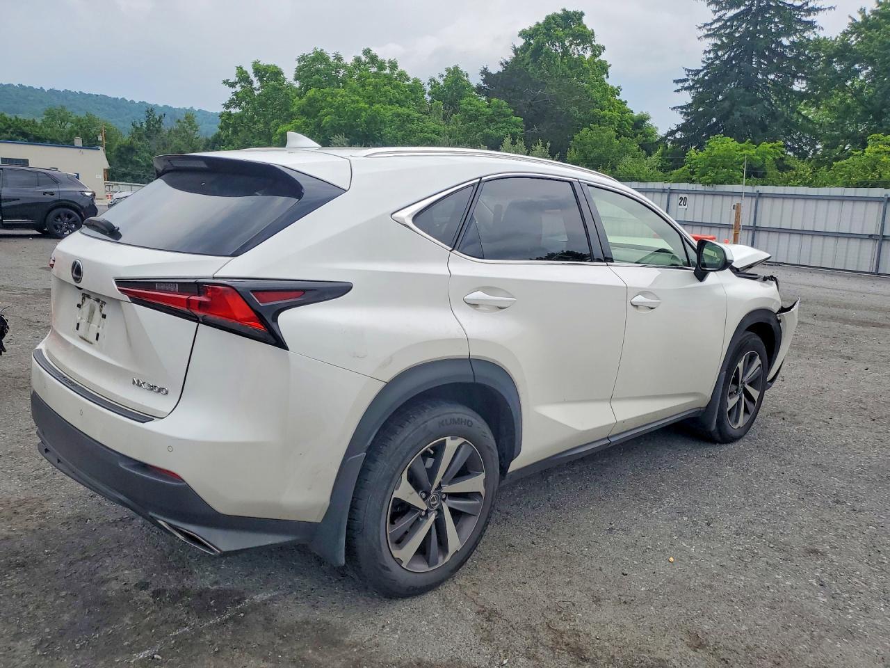 2020 Lexus Nx 300 - Image 3