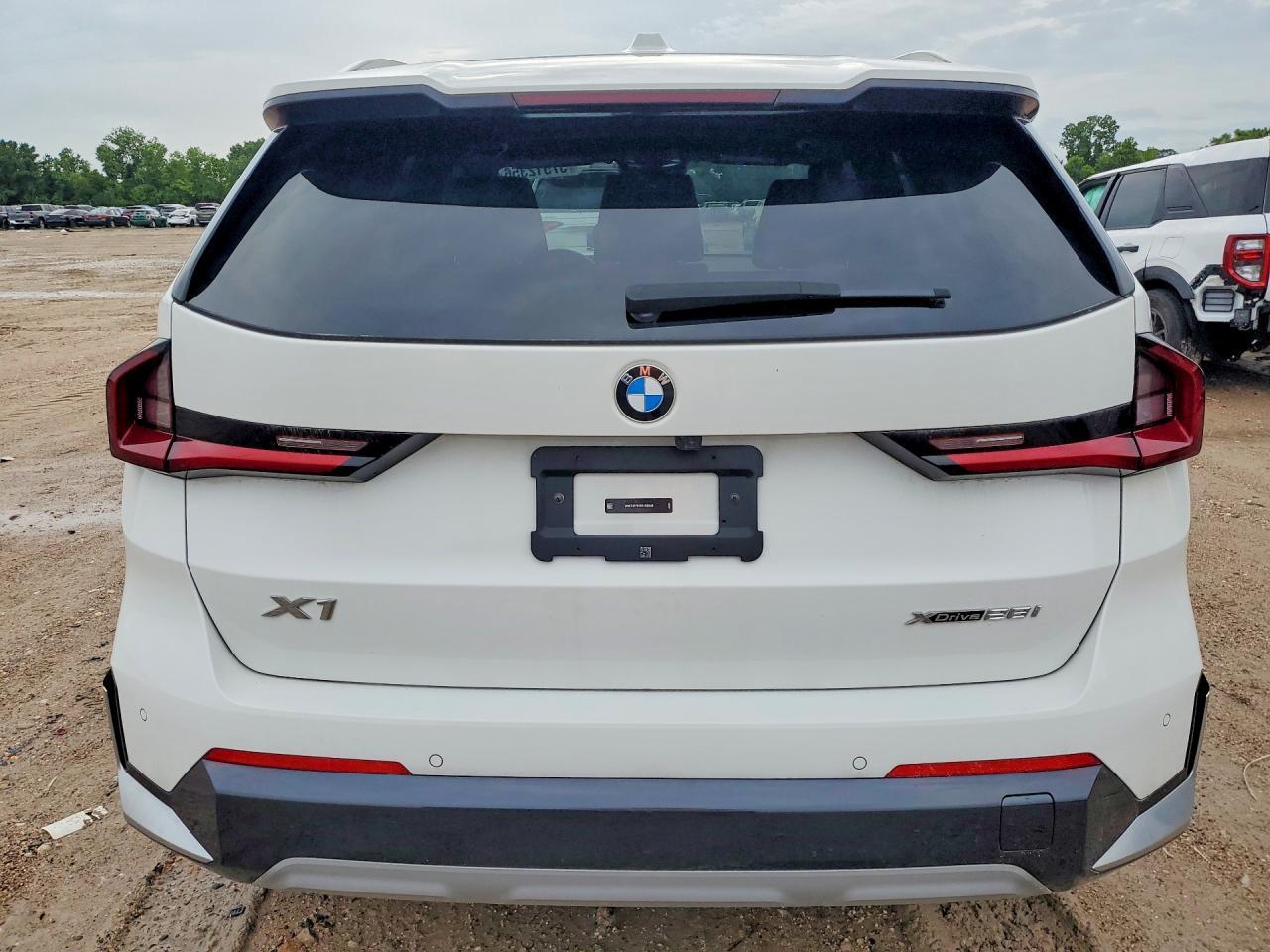 2025 BMW X1 xDrive28I - Фото 6