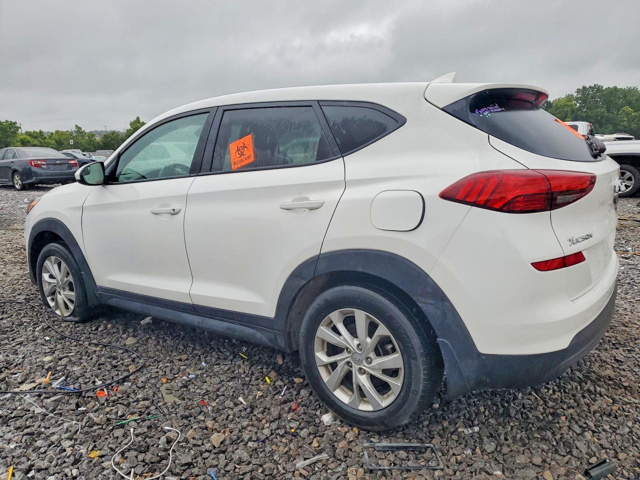 2020 Hyundai Tucson Se - Image 2