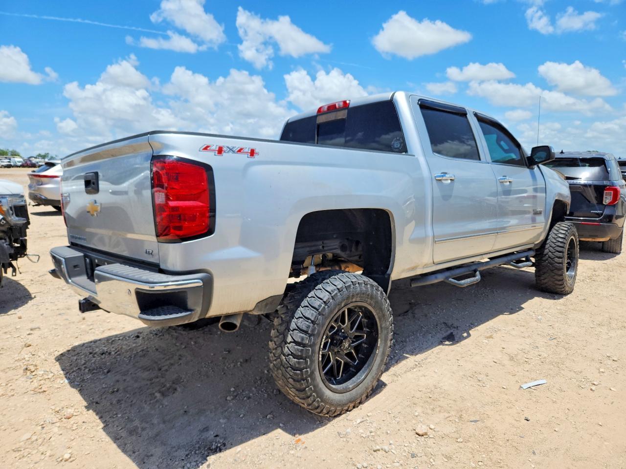 2015 Chevrolet Silverado K1500 Ltz - Фото 3
