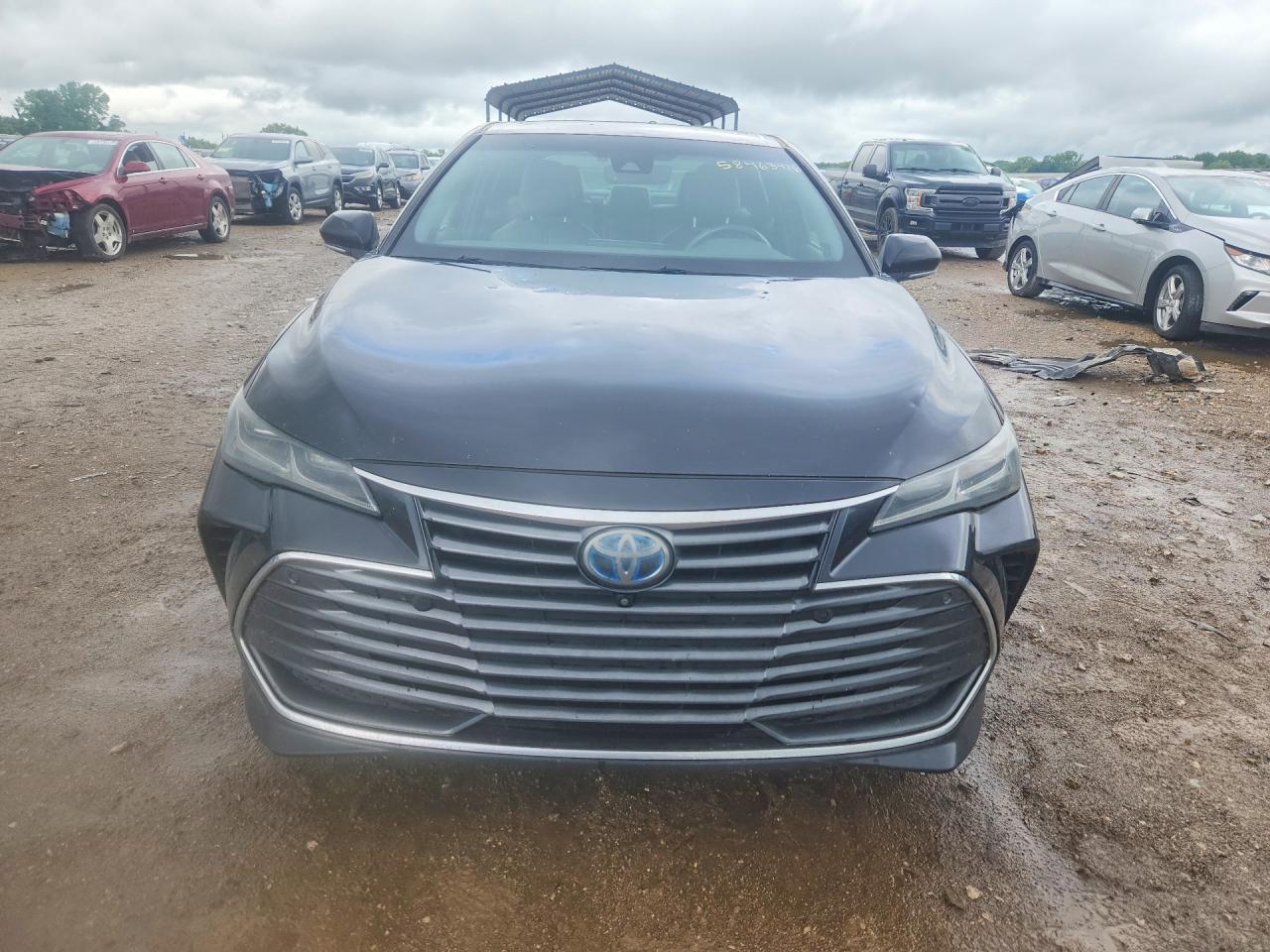 2019 Toyota Avalon Hybrid Limited - Фото 5