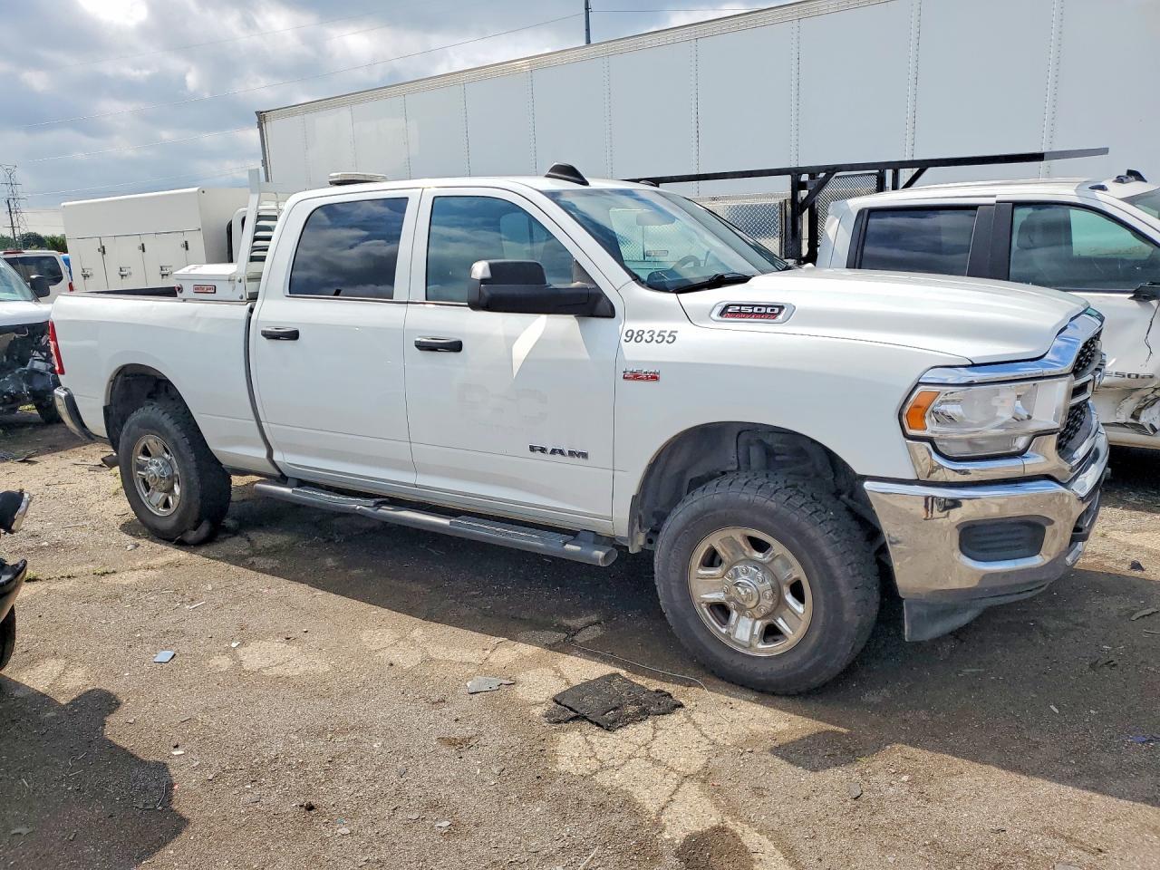 2022 Ram 2500 Tradesman - Image 4