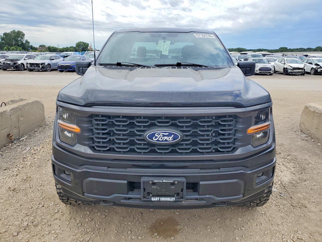 2025 Ford F150 Stx - Фото 5