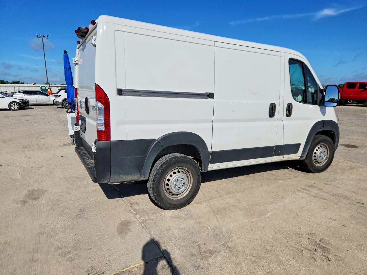 2024 Ram Promaster 1500 Delivery Van - Image 3