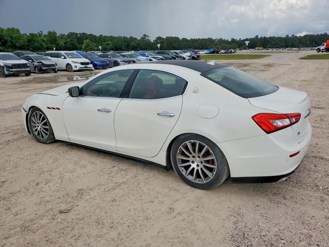 2015 Maserati Ghibli S - Фото 2