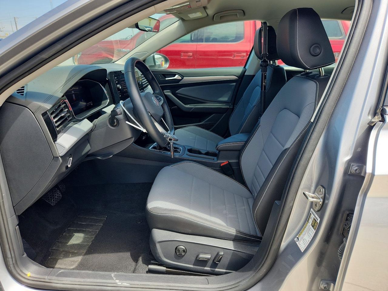 2025 Volkswagen Jetta Se - Фото 7