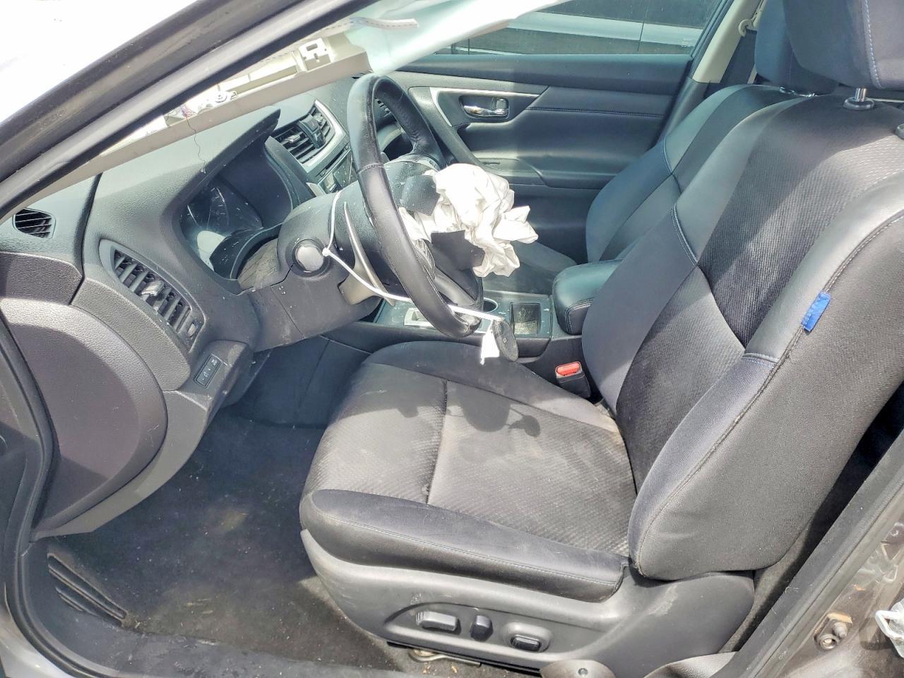 2016 Nissan Altima 2.5 Sr - Image 7