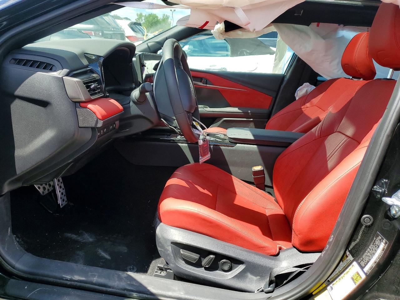 2026 Toyota Camry Xse - Image 7