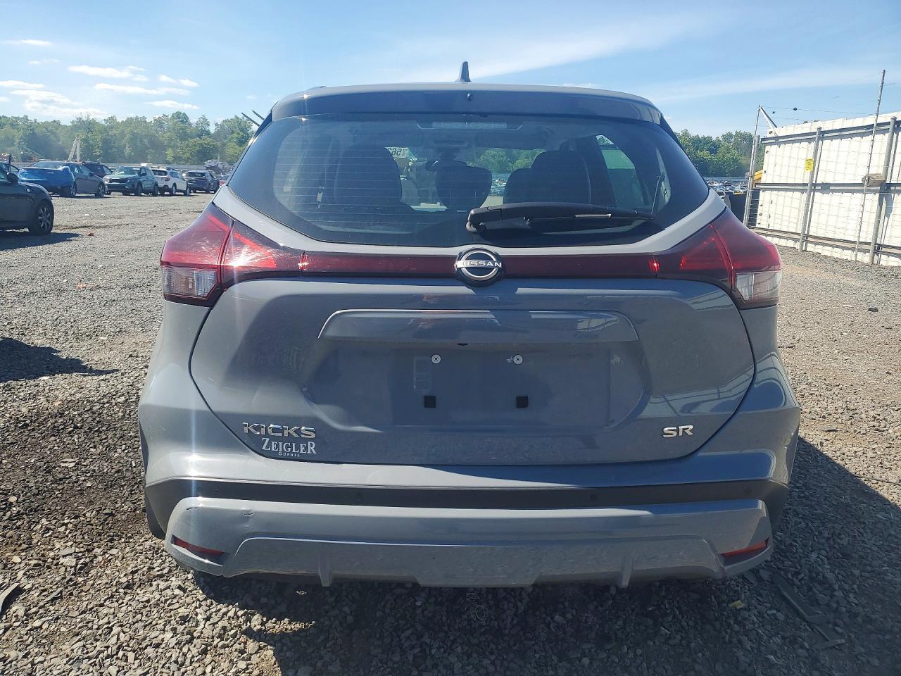 2023 Nissan Kicks Sr - Фото 6
