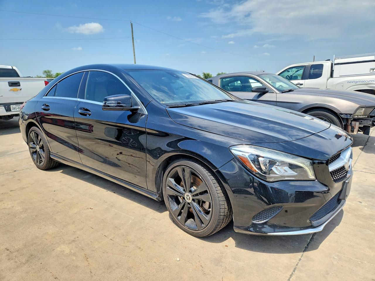 2019 Mercedes-Benz Cla 250 - Фото 4