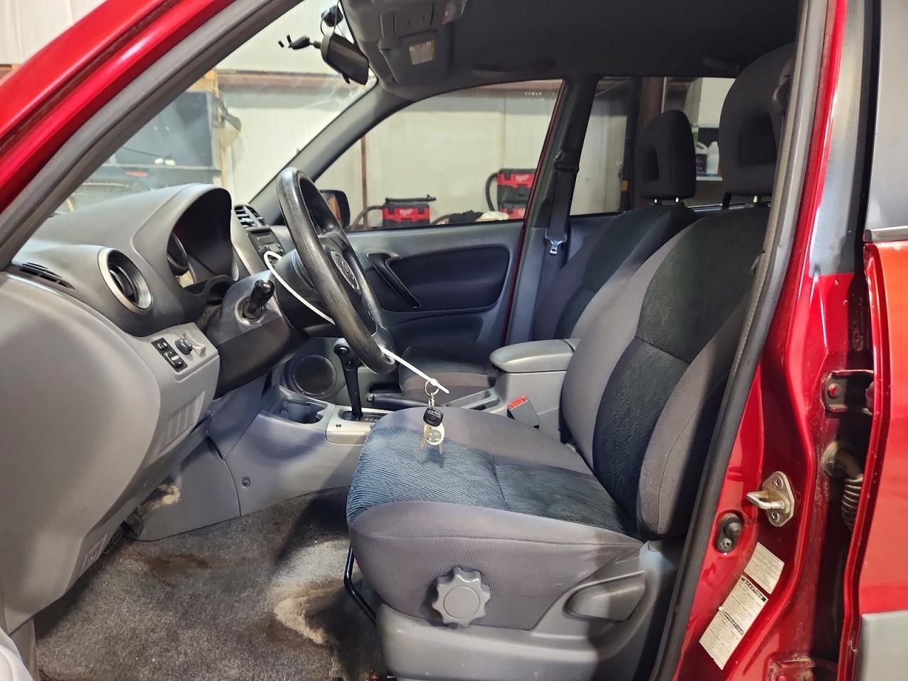 2001 Toyota Rav4 Base - Фото 7