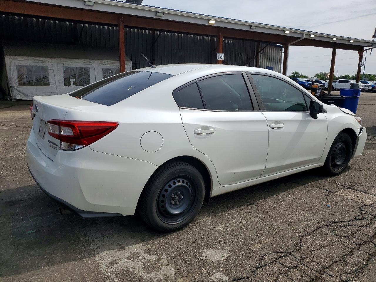 2017 Subaru Impreza - Фото 3