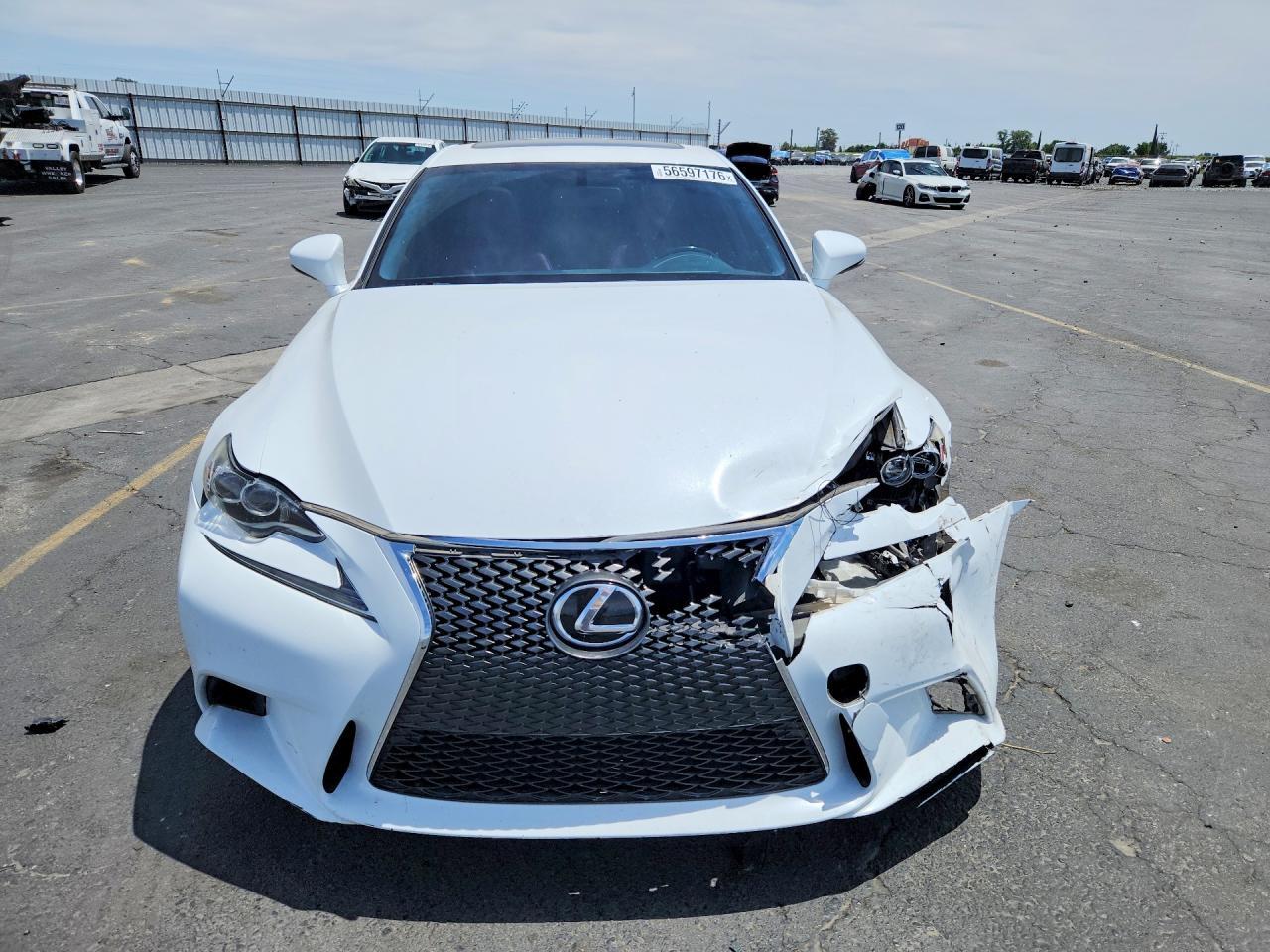 2016 Lexus Is 200T - Image 5