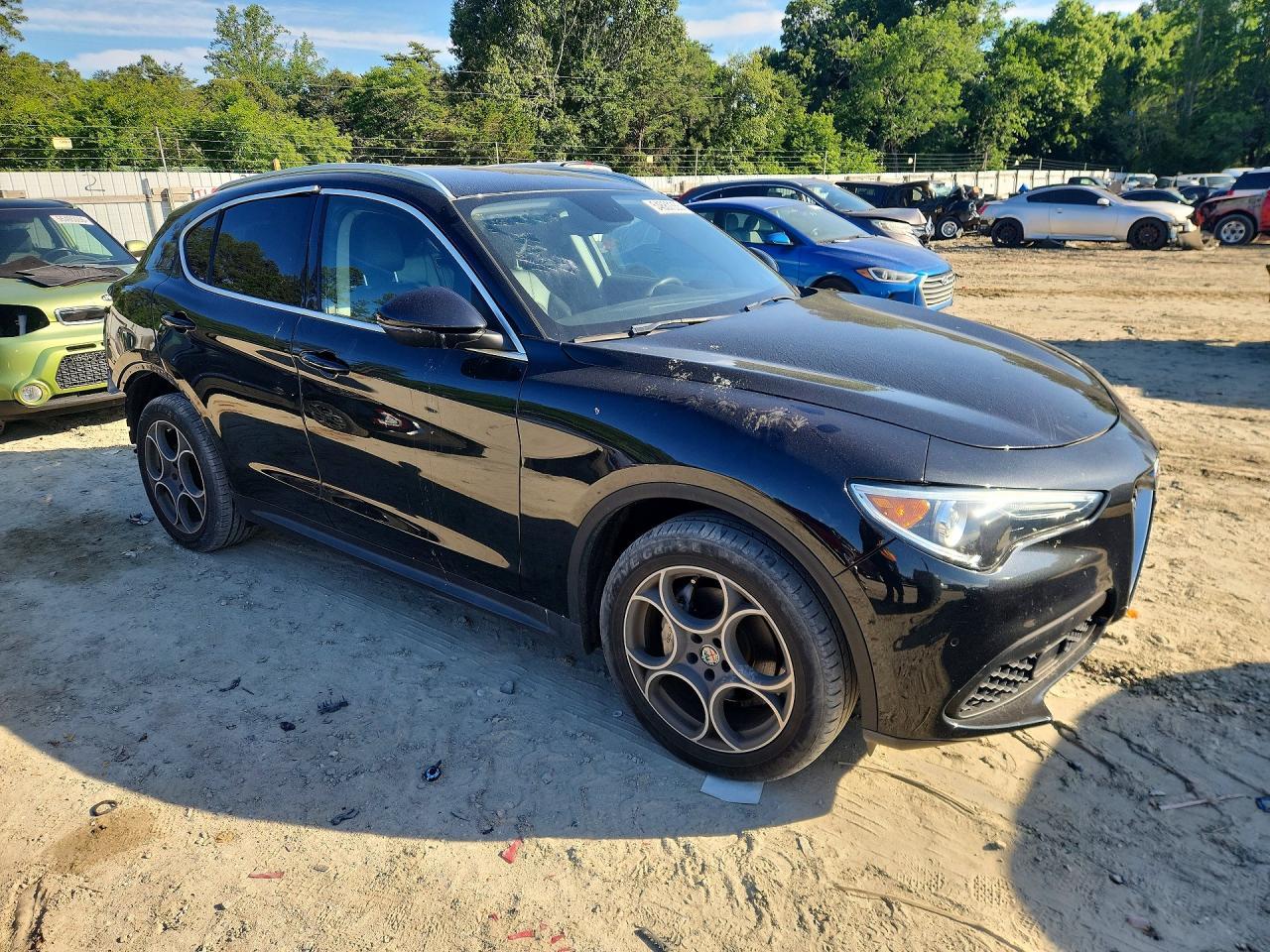 2018 Alfa Romeo Stelvio - Image 4