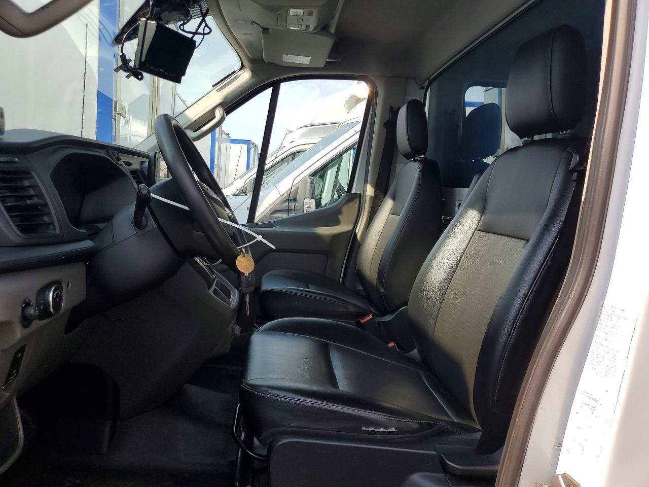 2023 Ford Transit Refrigerated Box Truck - Фото 7
