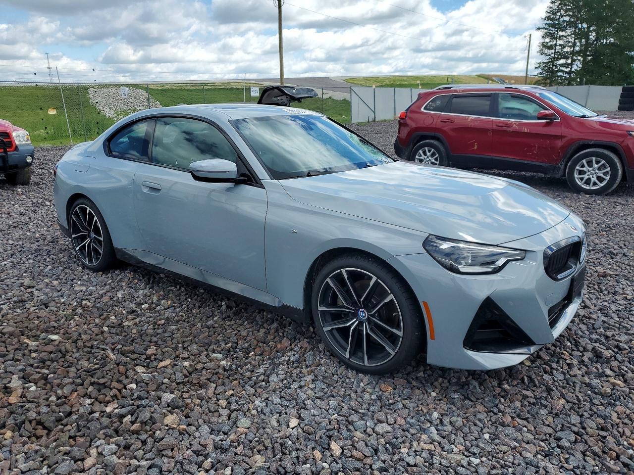 2022 BMW 230I - Фото 4