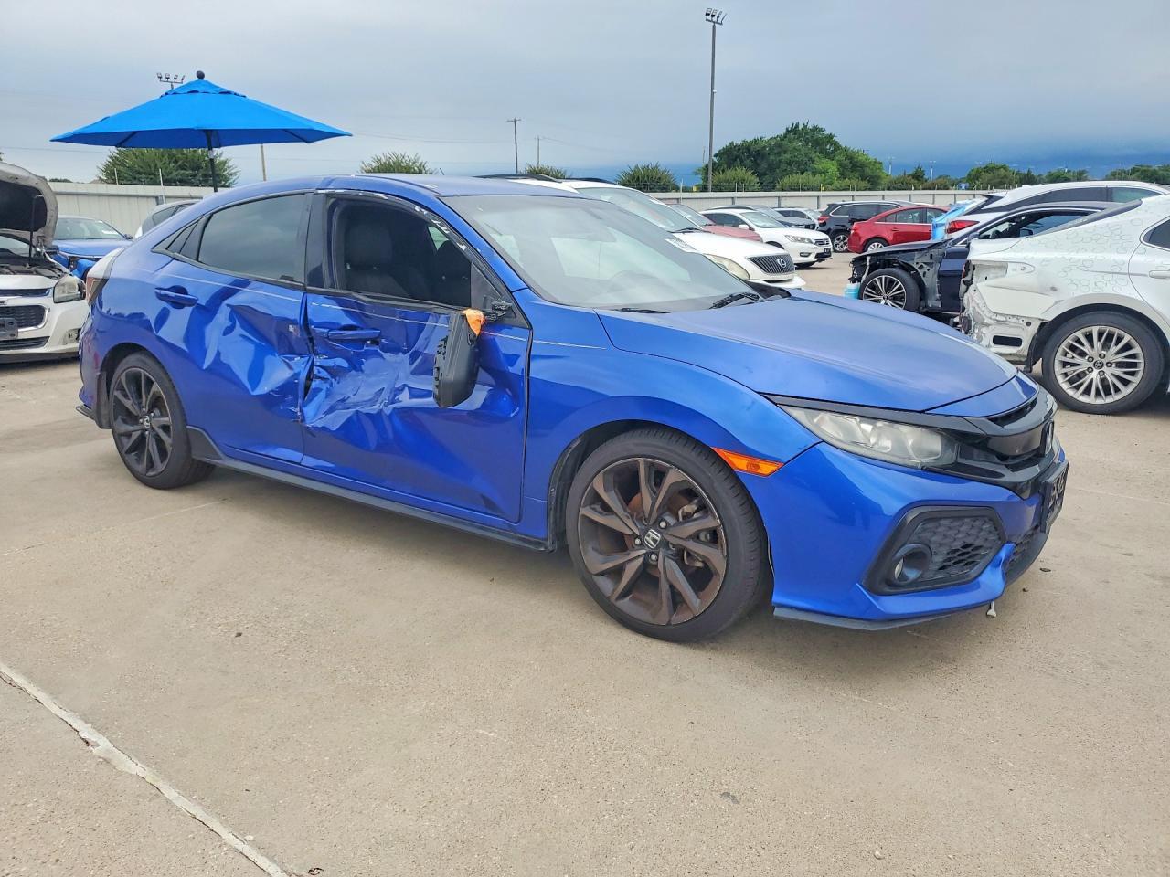 2018 Honda Civic Sport - Image 4