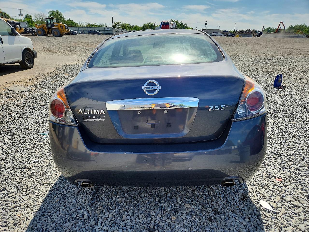 2010 Nissan Altima 2.5 - Фото 6