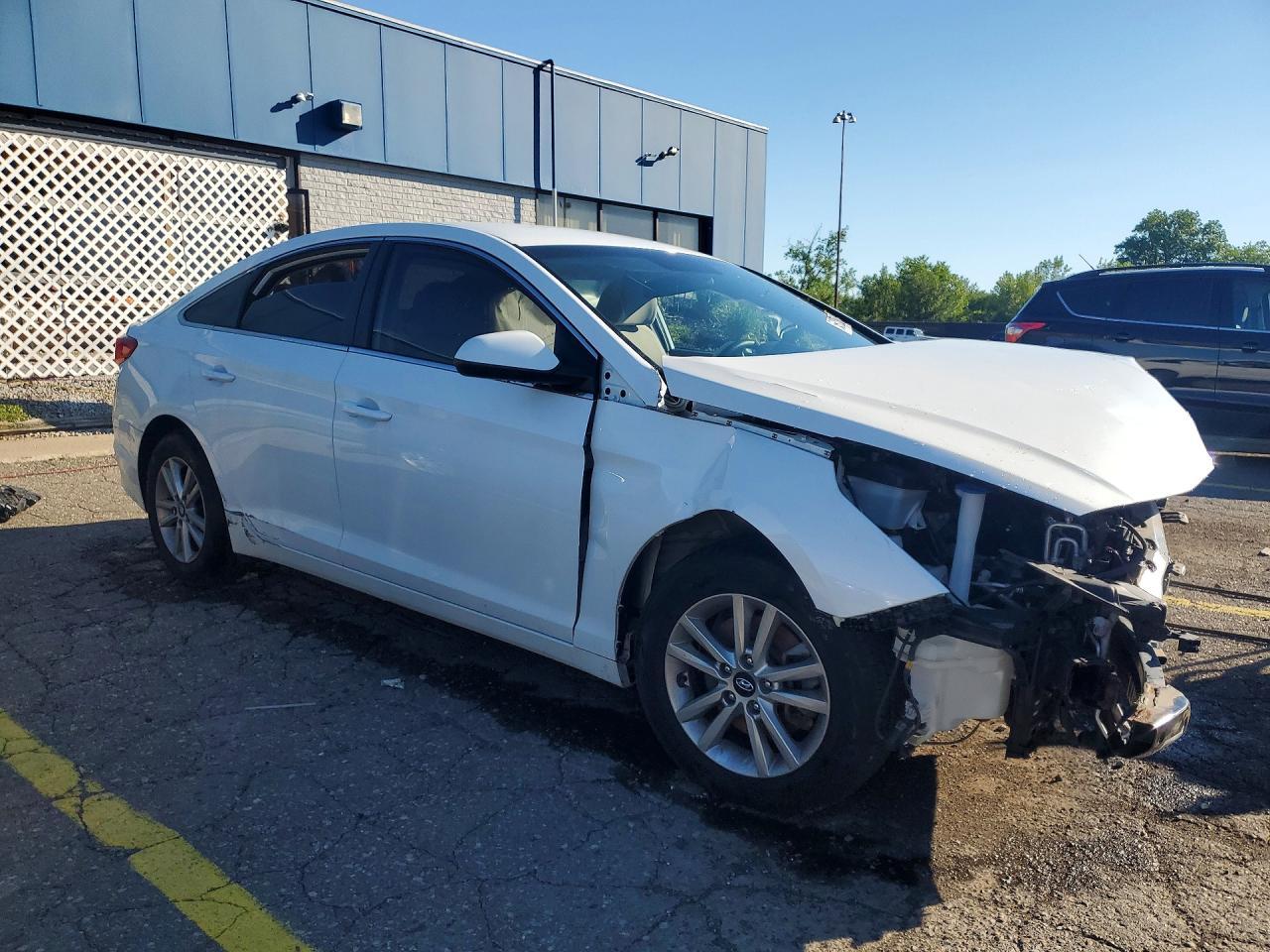 2017 Hyundai Sonata Se - Фото 4