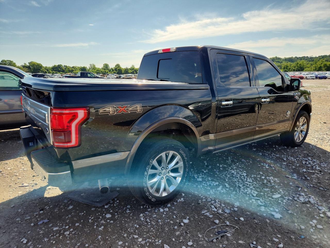 2015 Ford F150 Supercrew - Image 3