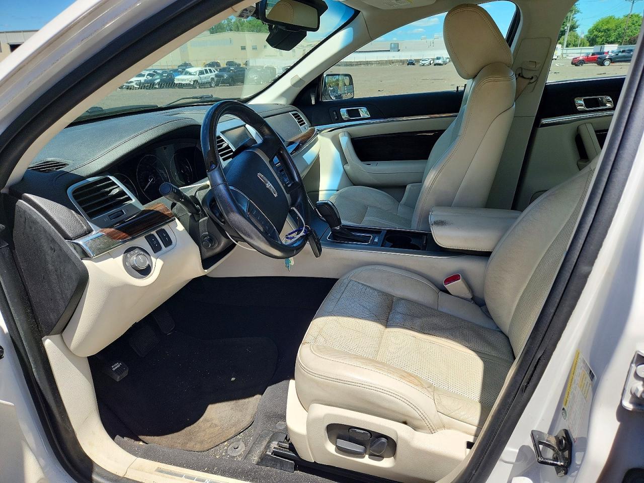 2011 Lincoln Mks - Фото 7