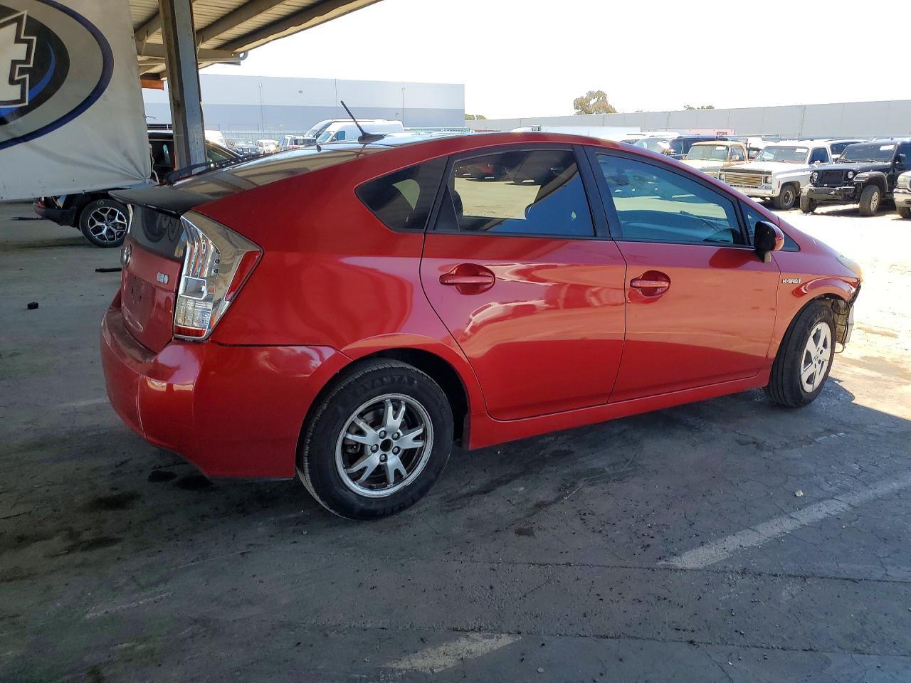 2010 Toyota Prius Ii - Image 3