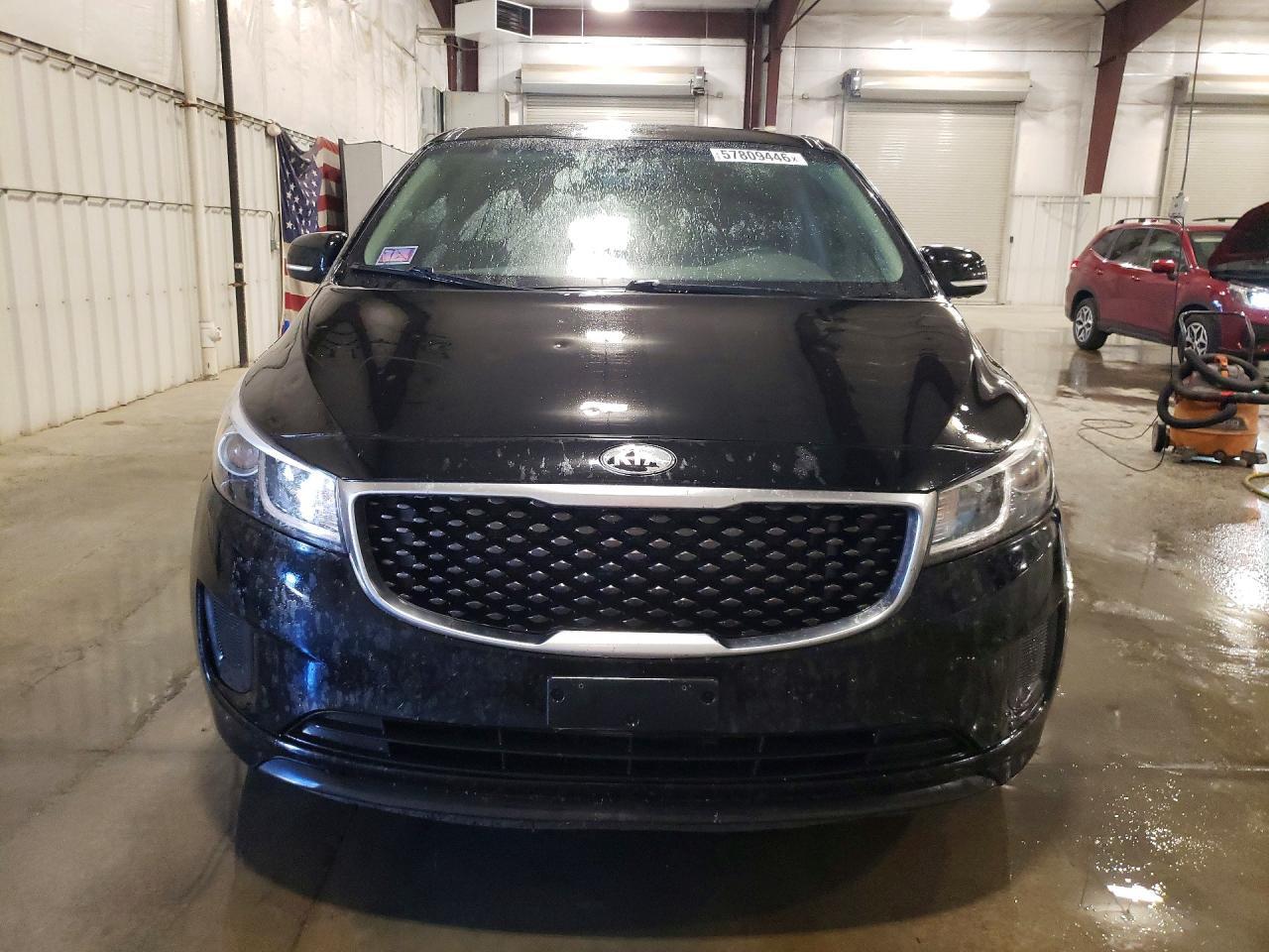 2018 Kia Sedona L - Фото 5