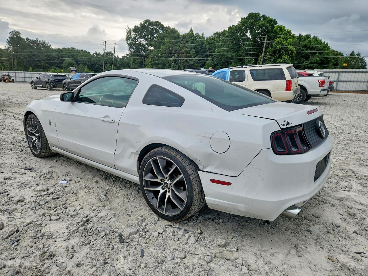 2014 Ford Mustang - Image 2