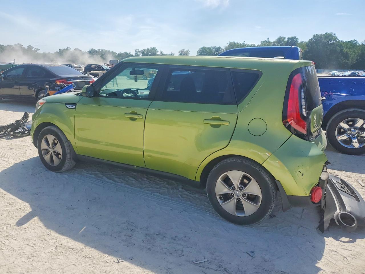 2016 Kia Soul Base - Image 2